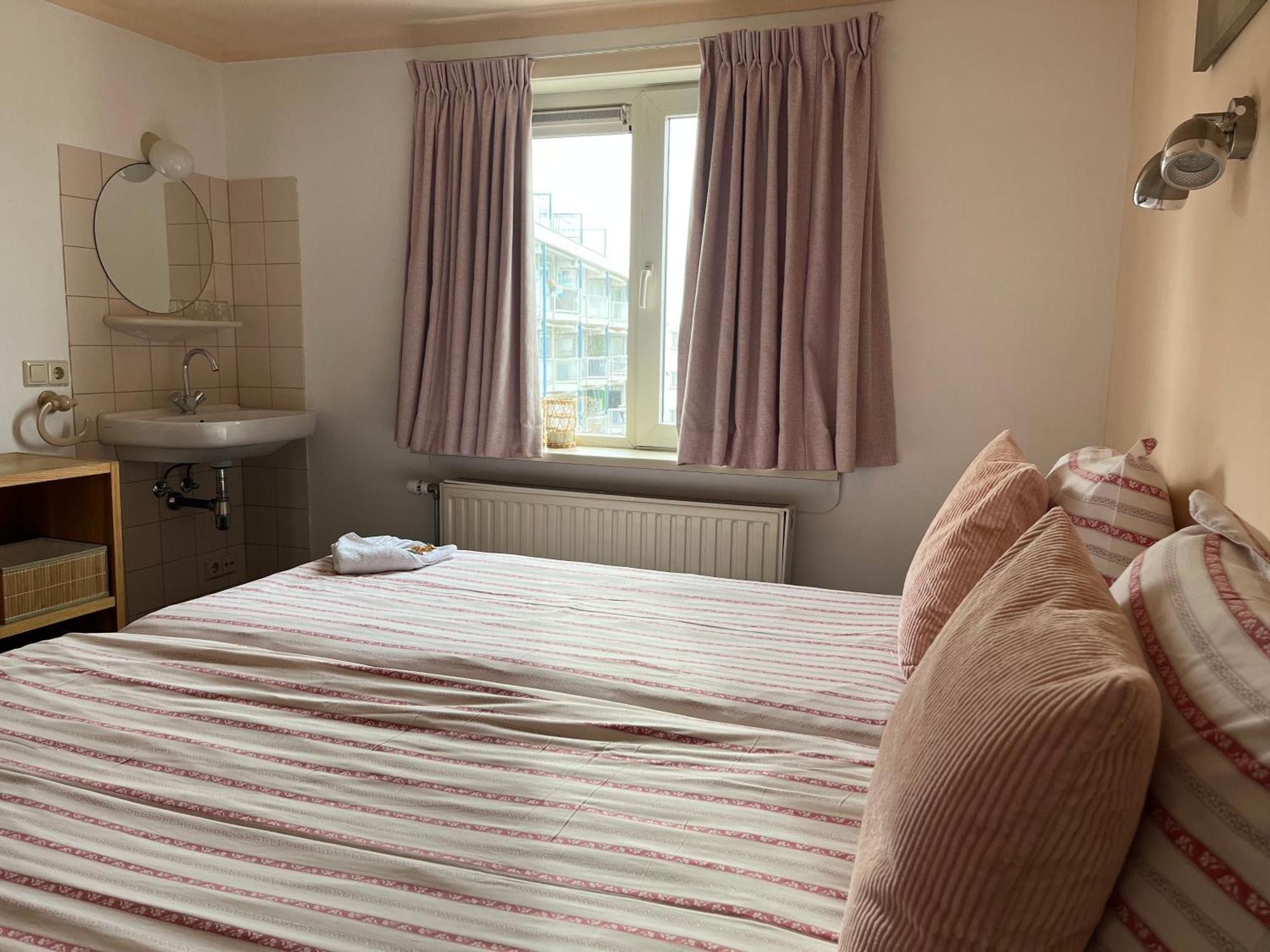 Hotel Noordzee ซานด์โวร์ต ภายนอก รูปภาพ